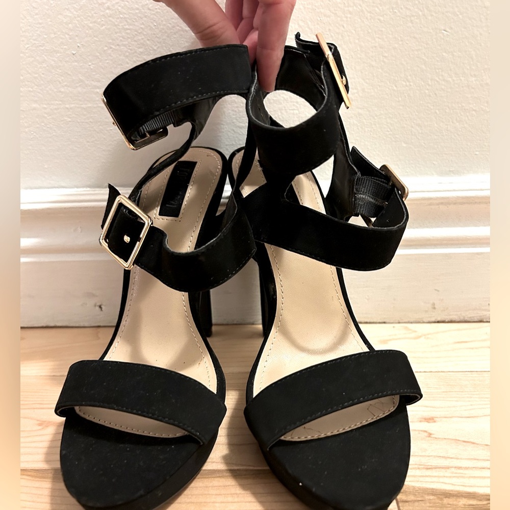 Forever 21 high heel sandals. Never worn!